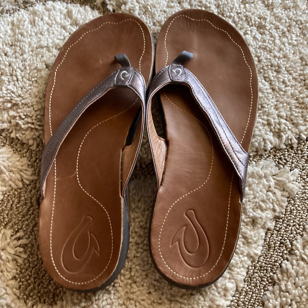 OluKai Brown Leather Sandals